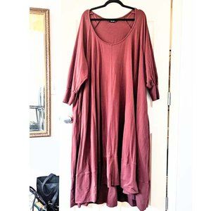 Cinnamon knit trapeze shift/swing dress with cuff sleeves and wonderful pockets